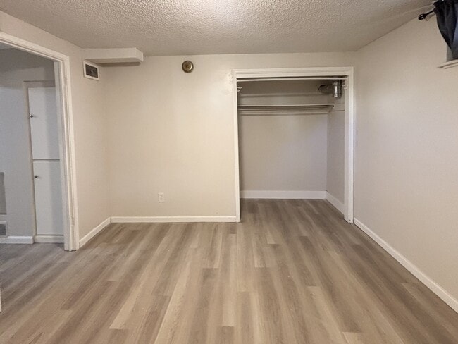 Photo - 416 Cornell Dr