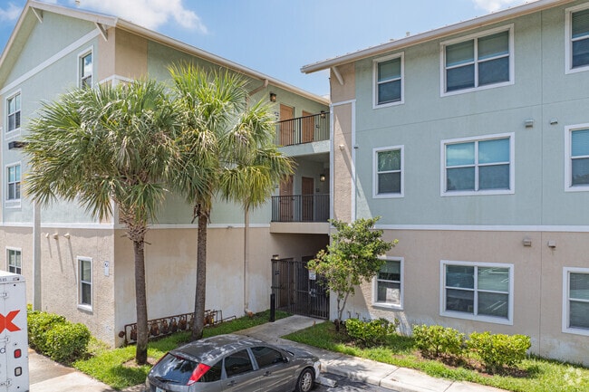 Entrance - La Joya Villages