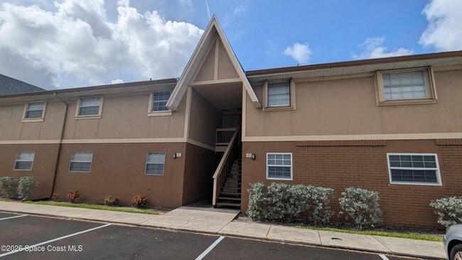 Photo - 181 Ulster Ln