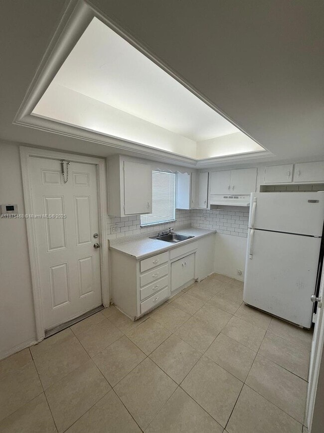 Photo - 315 NW 32nd St Unidad 315