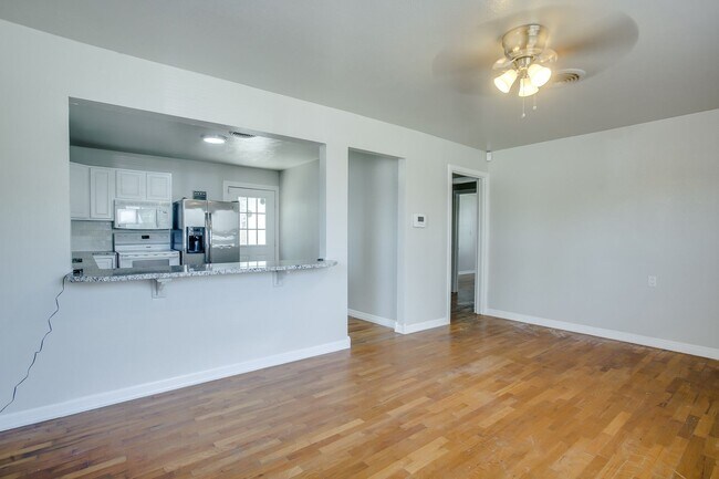 Photo - Pre-leasing for July!