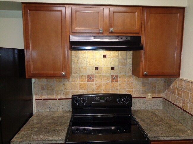 Photo - 676 Jennifer Jean Dr