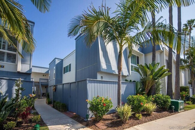 8 Antigua Ct