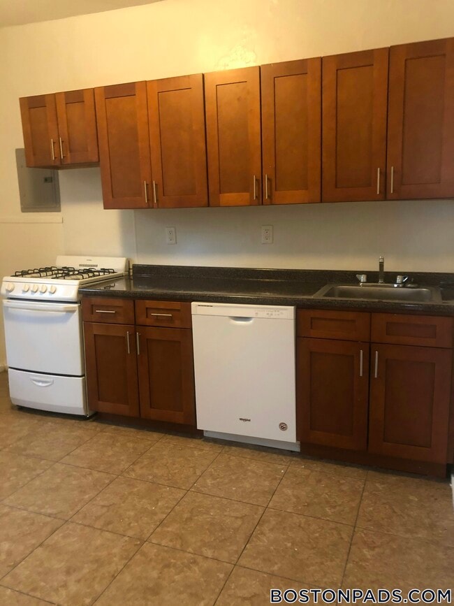 Photo - 1381 Commonwealth Avenue Unit 6