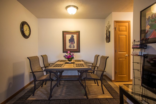 Rockport Apartments