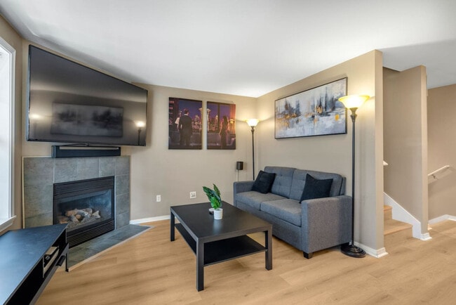 Building Photo - 931 N 35th St