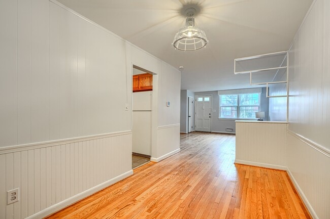 Photo - 414 Westfield Rd