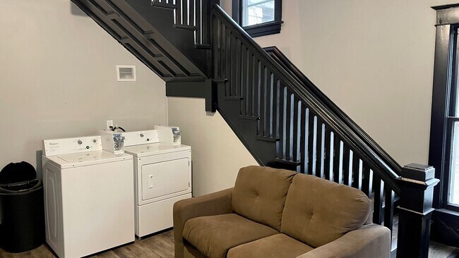 Photo - 710 W Seerley Blvd Unit #3 (Second Floor)