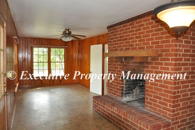 Photo - 3484 County Rd 4390