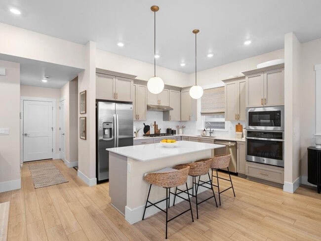 Photo - 13728 SW 166th Ave