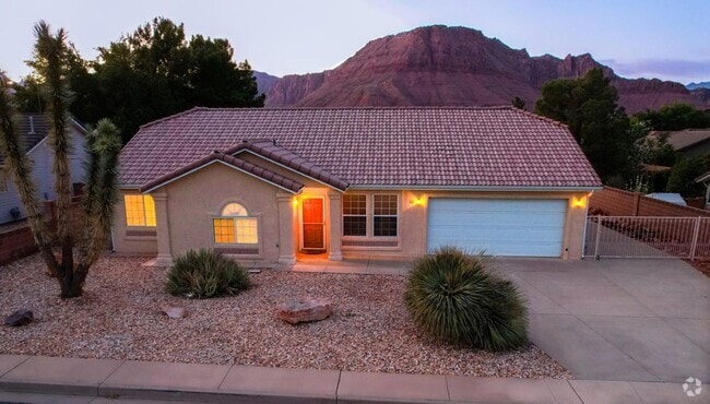 Building Photo - Ivins Single Family Home