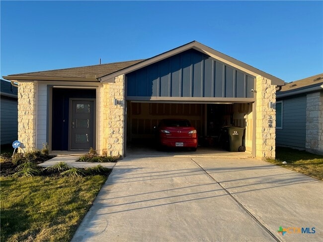 Building Photo - 308 Millbrook Blvd Rental