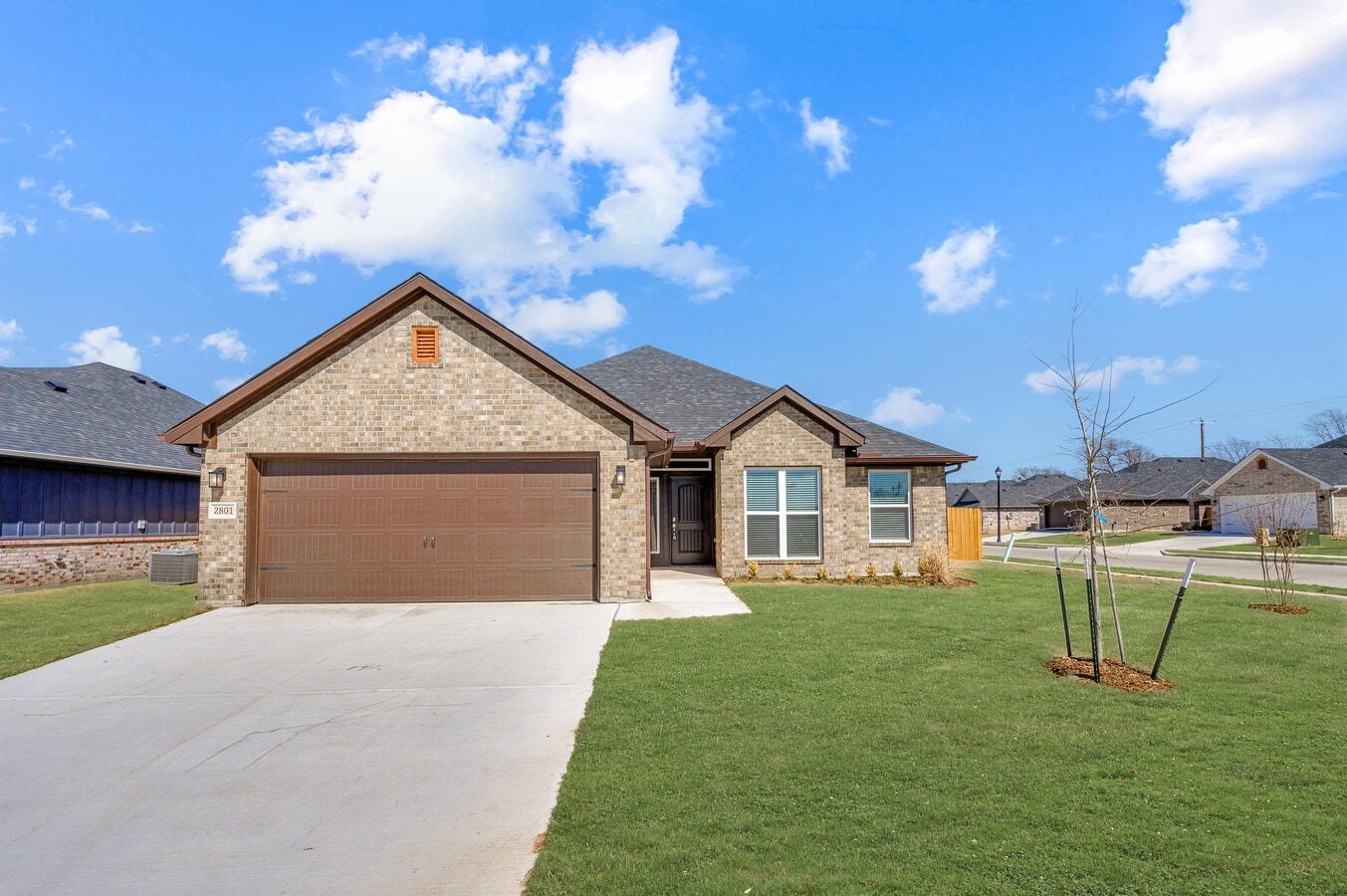 Photo - 2801 Tulip Dr