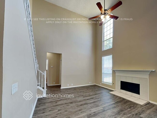 1700 Lansdale Dr