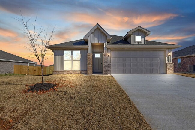 New Construction 3 Bedroom in Gentry! - New Construction 3 Bedroom in Gentry! Casa