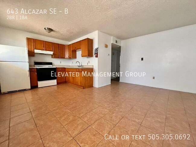 Beautiful Unit-Gated Move-In! NO DEPOSIT R... - Beautiful Apartment Unit-Gated Move-In! NO DEPOSIT R... Unit B