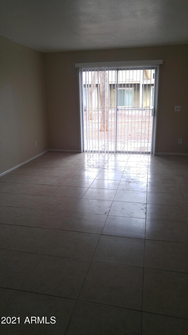 Photo - 2808 E Le Marche Ave Unit Apt 103