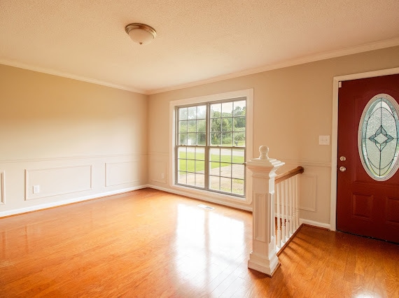 Photo - 3008 Fairbanks Ave SW