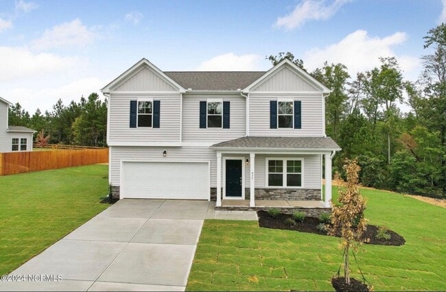 Building Photo - 435 Bassett Ln