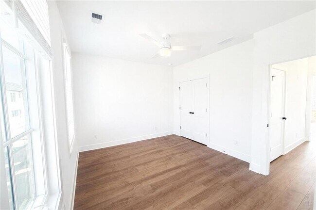 Photo - 2640 Mackintosh Ct