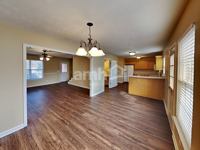 Photo - 1512 Wilkins Run