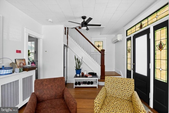 Photo - 4512 White Ave