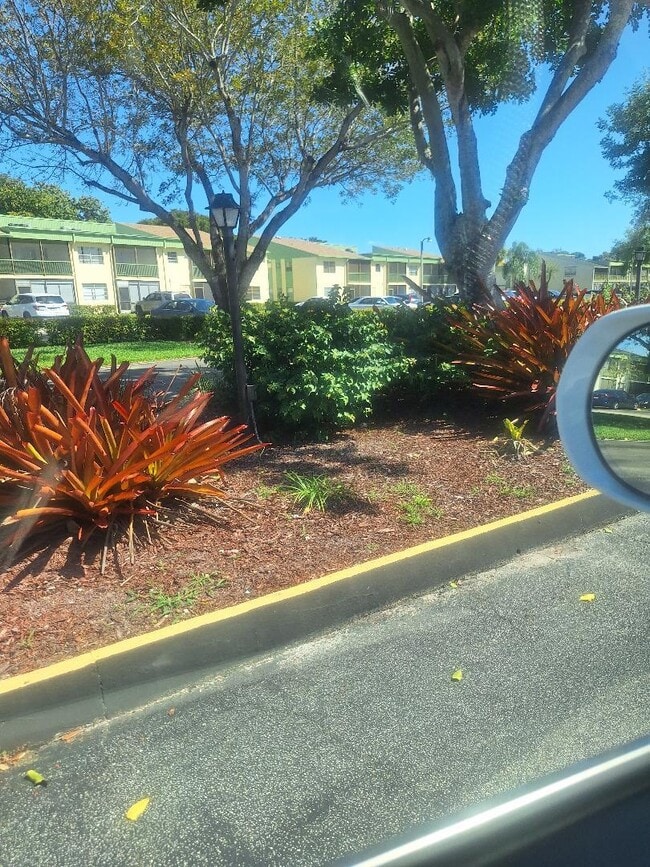 Photo - 4269 NW 89th Ave Unidad 203