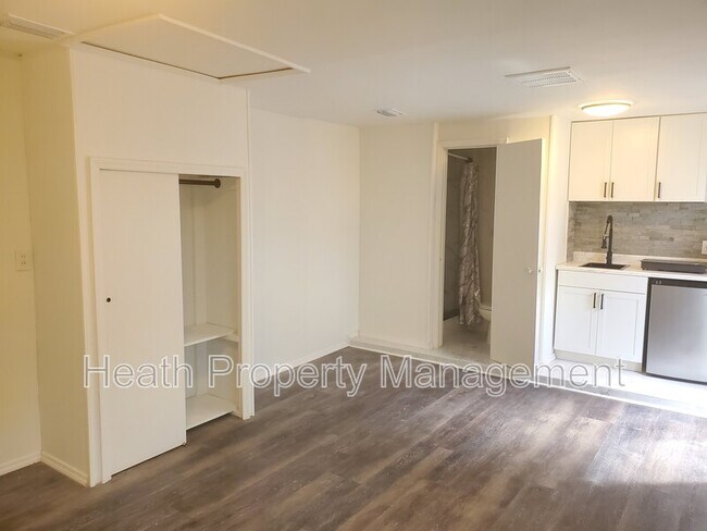 Photo - 3330 Rosefield Dr
