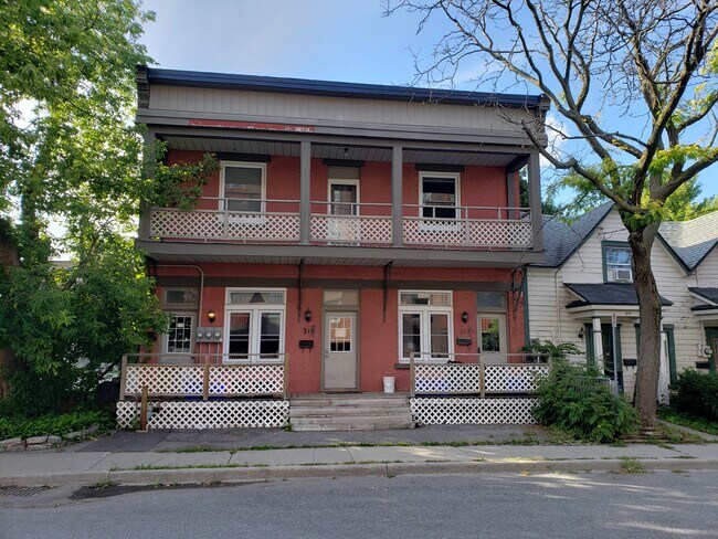 Photo - 215 St. Andrew St Unit 215.5
