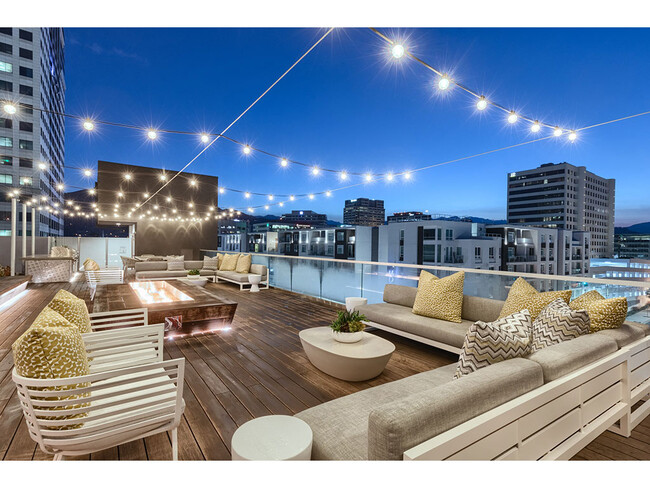 Photo - Altana Apartments
