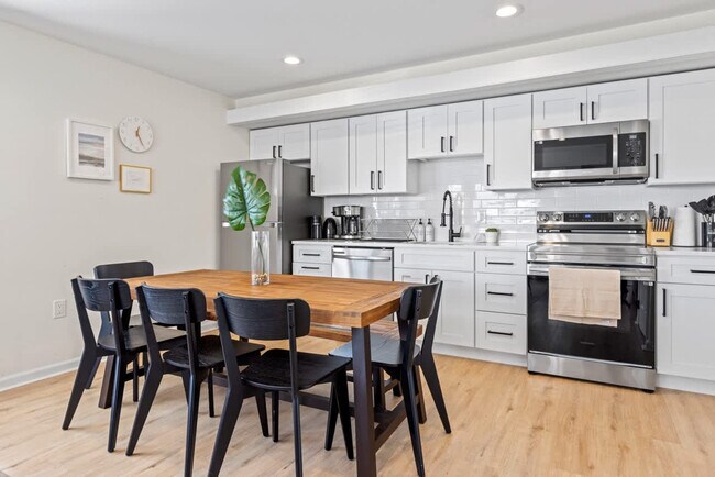 142 E Youngs Ave Unit SI ID1309014P
