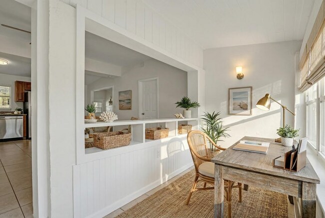 Photo - 1205 S Lake Dr