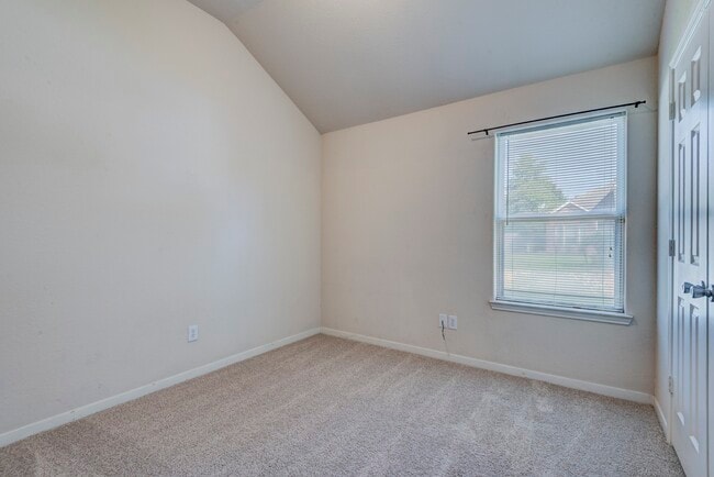 Photo - 25206 Pepper Ridge Ln