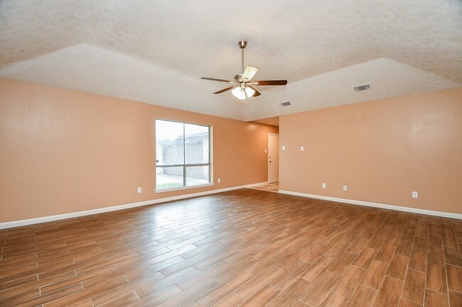 Photo - 12011 Monument Valley Dr