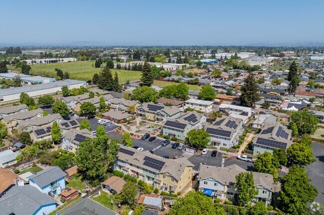 Context - Carillo Place