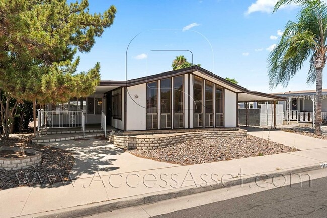 1360 Cabrillo Dr