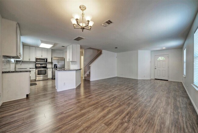 140 Plum Path