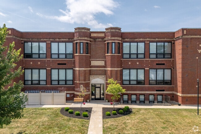 Photo - Willow Commons Apartments