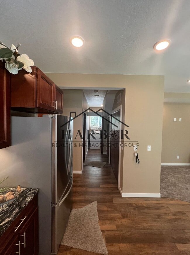 Photo - 807 1st Dr NW Unit A