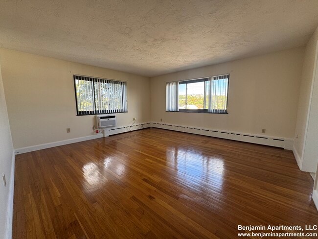 Photo - 892 Massachusetts Ave Unit 50