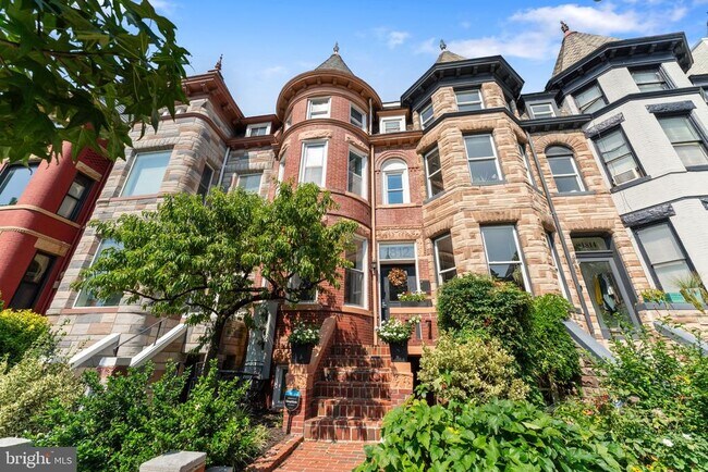 Building Photo - 1812 1st St NW Rental