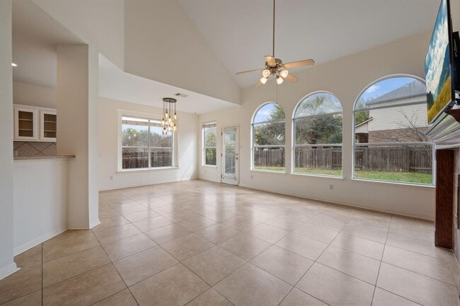 Photo - 1607 Belvedere Pl