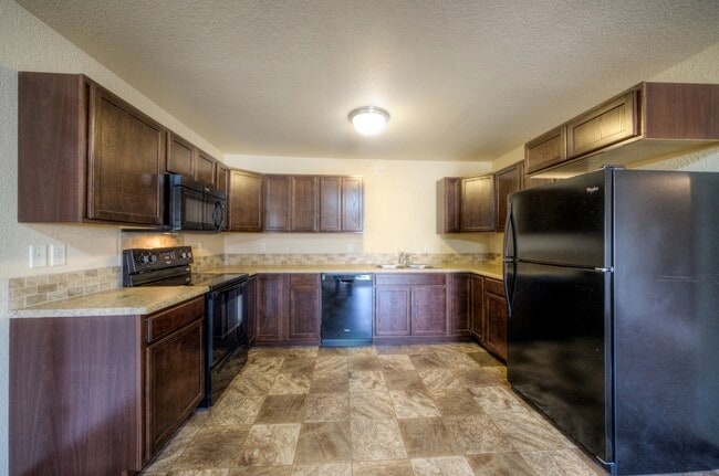 Photo - Auburn Hills