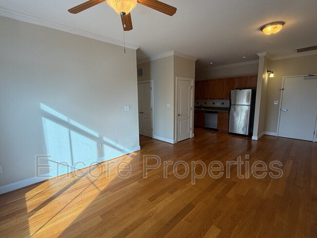 Photo - 510 E Broad St Unit 220