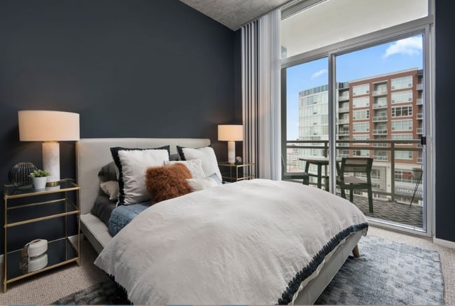 Photo - 1169 S Plymouth Ct