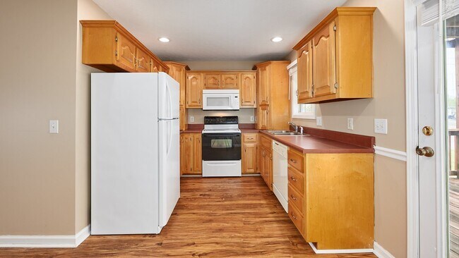Photo - Now Showing: 2BR, 1 1/2BA condo