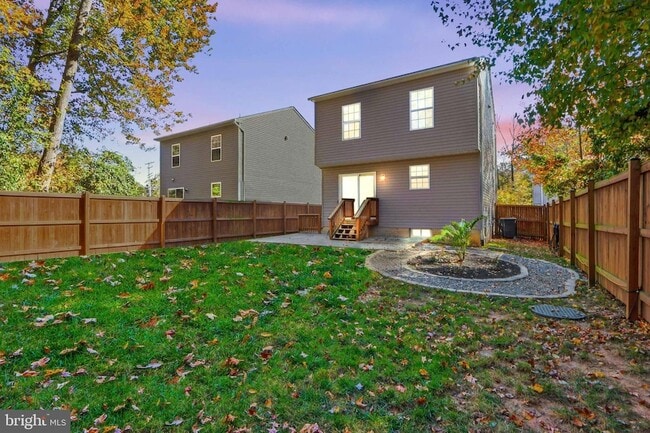 Photo - 410 Thelma Rd