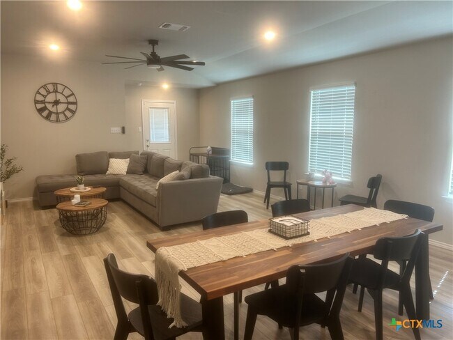 Photo - 8704 Cantera Rdg Rd