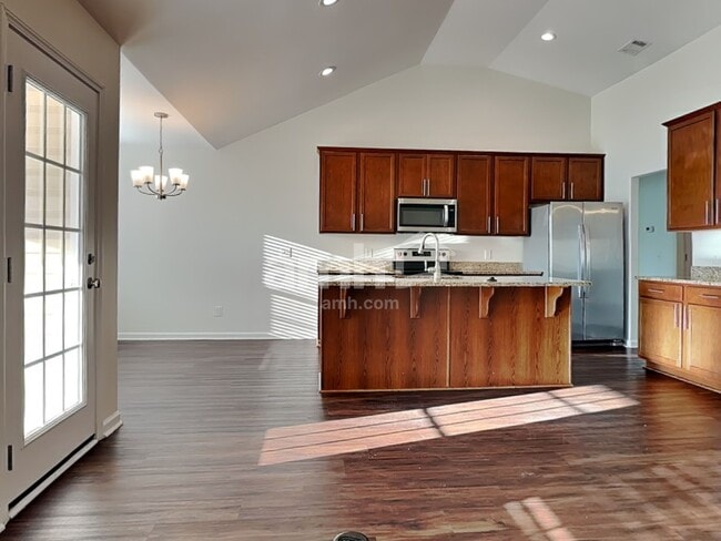 Photo - 48 Telford St