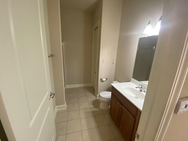 Photo - 19045 Thomson Dr